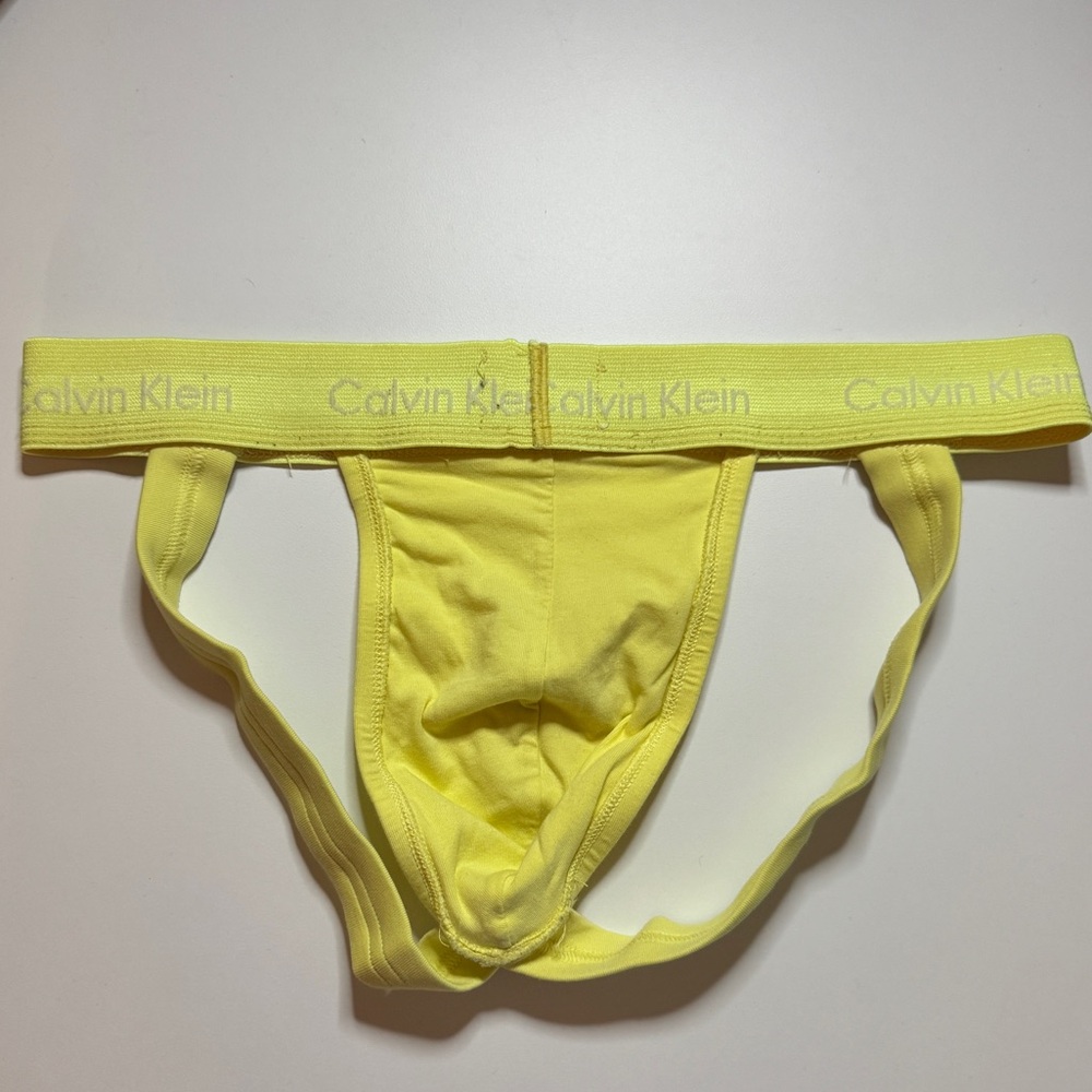 Calvin Klein bright yellow cotton jock strap - Picture 3 of 3